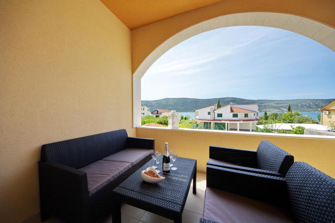 Apartmani Maris Poljica  Ngoại thất bức ảnh